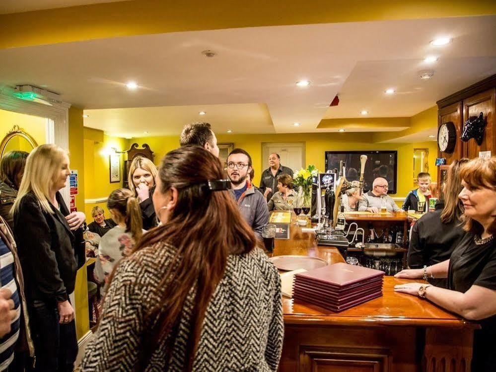 The Black Bull Inn Escrick Dış mekan fotoğraf