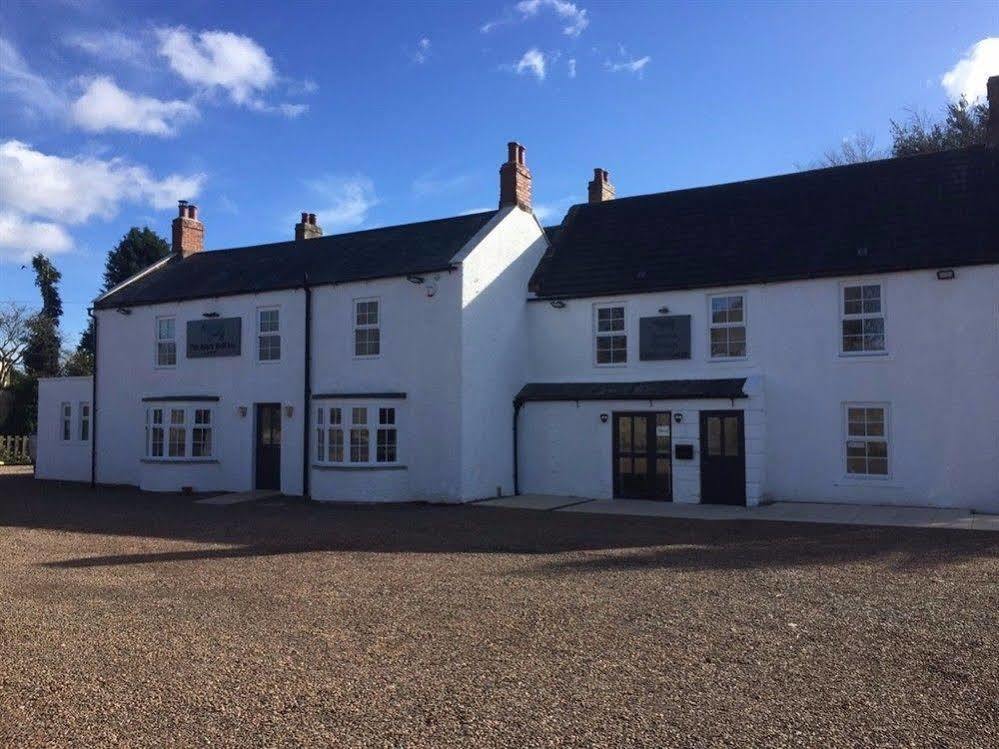 The Black Bull Inn Escrick Dış mekan fotoğraf