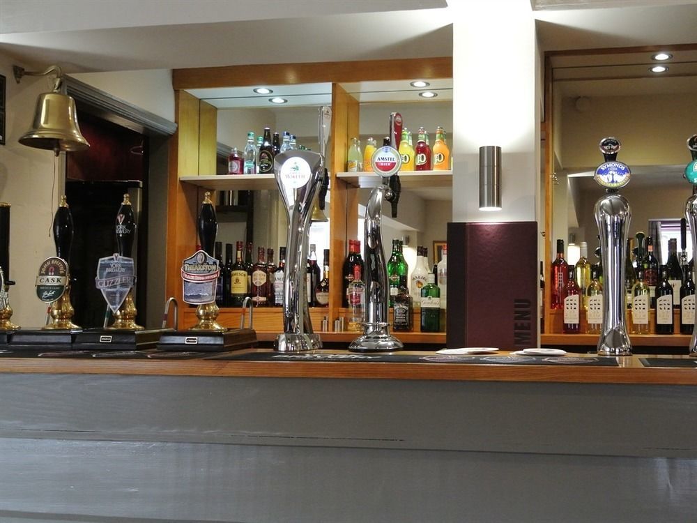 The Black Bull Inn Escrick Dış mekan fotoğraf