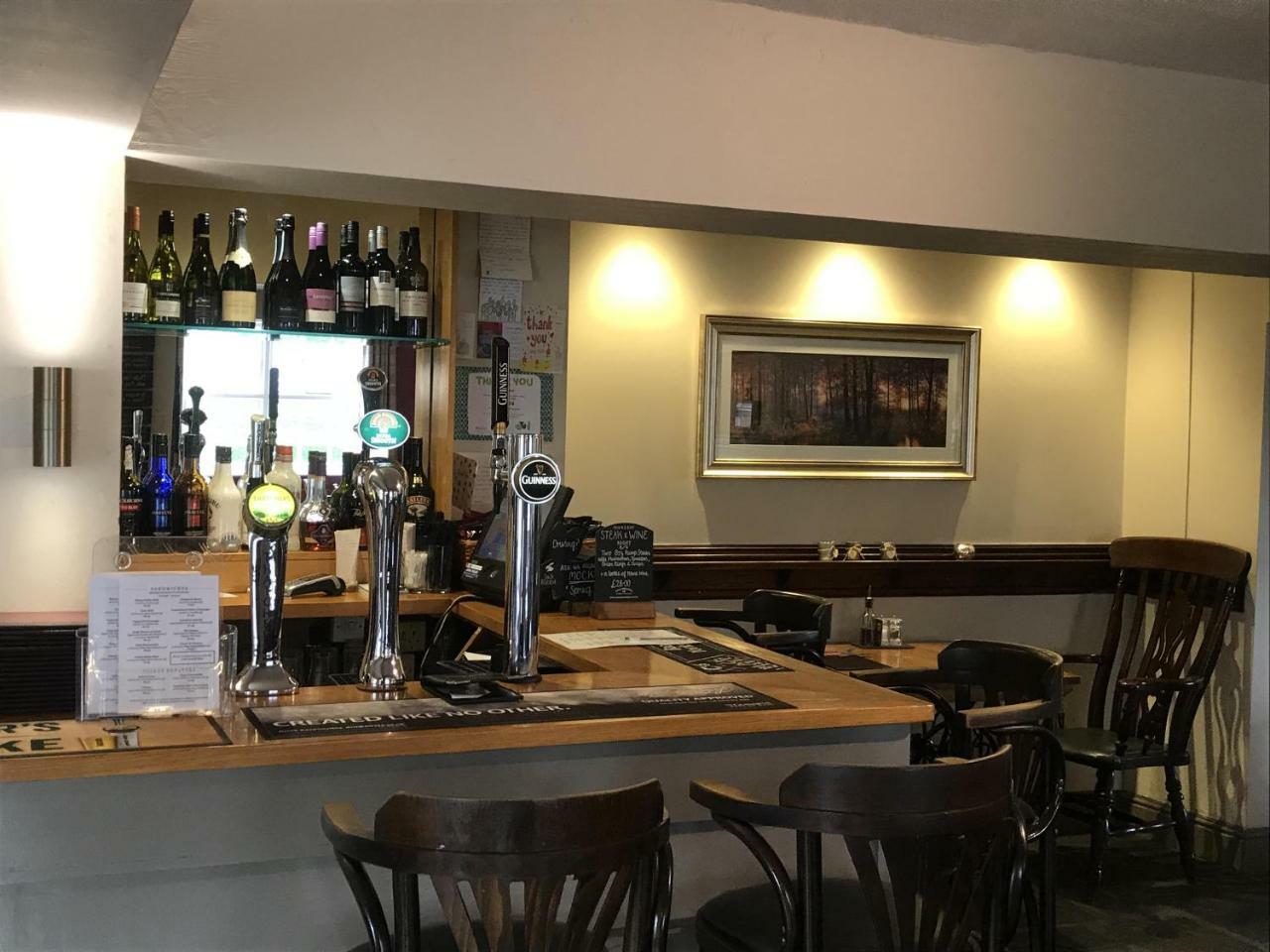 The Black Bull Inn Escrick Dış mekan fotoğraf